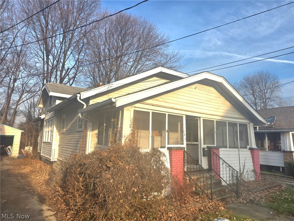 646 Columbia Avenue Akron OH 44310