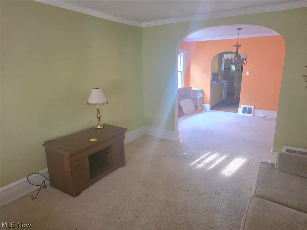 646 Columbia Avenue Akron OH 44310