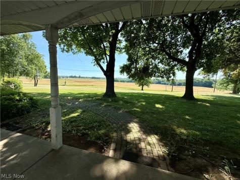 6025 California Avenue Louisville OH 44641