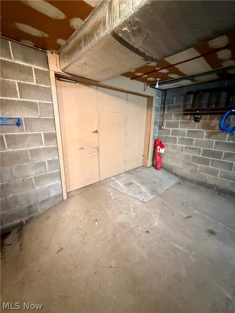 6025 California Avenue Louisville OH 44641