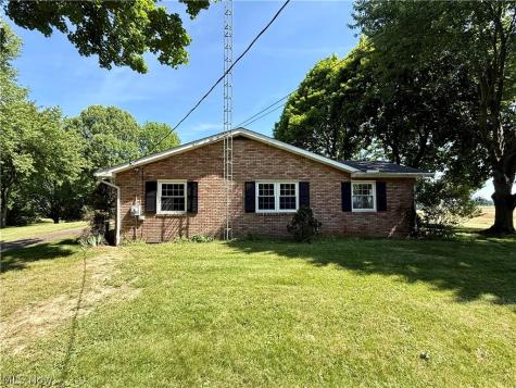 6025 California Avenue Louisville OH 44641
