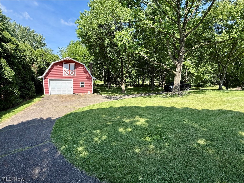6025 California Avenue Louisville OH 44641