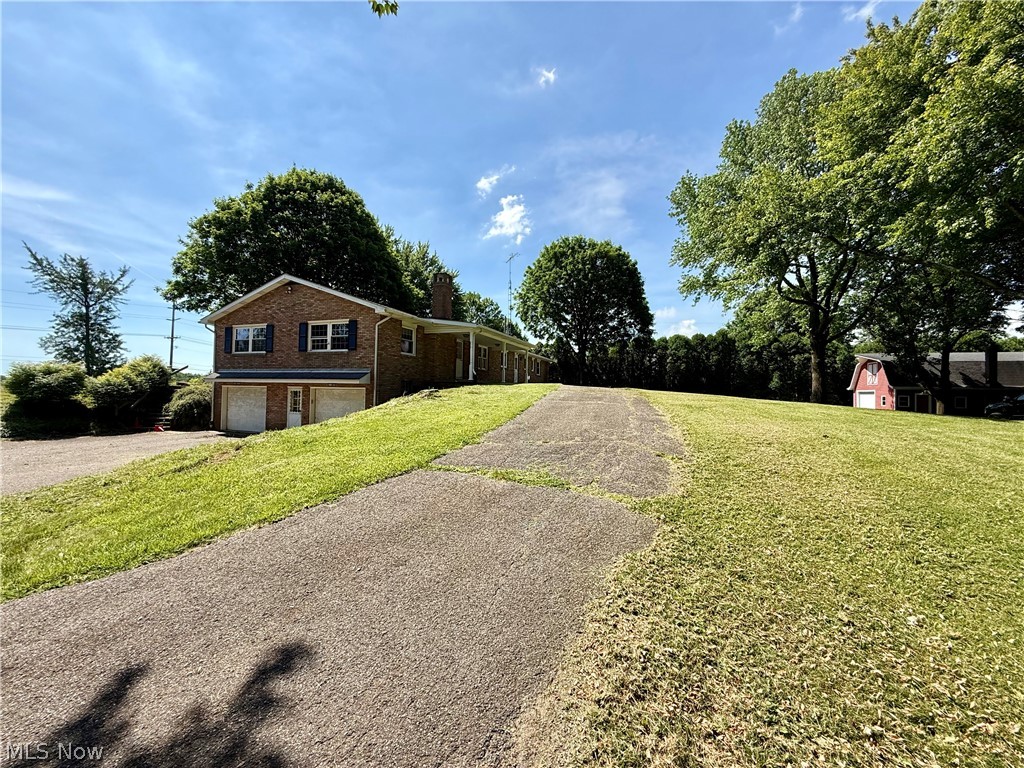 6025 California Avenue Louisville OH 44641