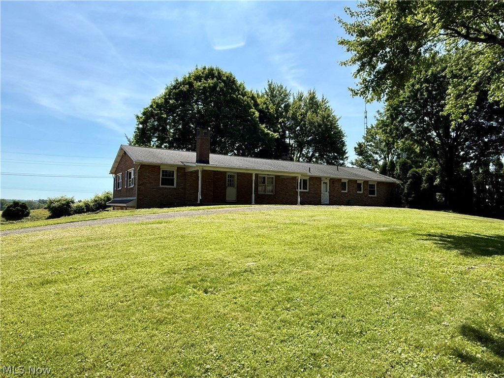 6025 California Avenue Louisville OH 44641