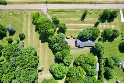 6025 California Avenue Louisville OH 44641