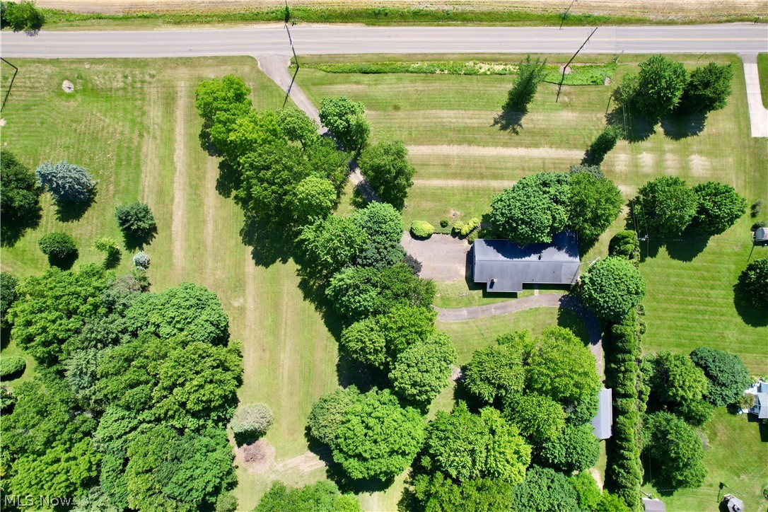 6025 California Avenue Louisville OH 44641