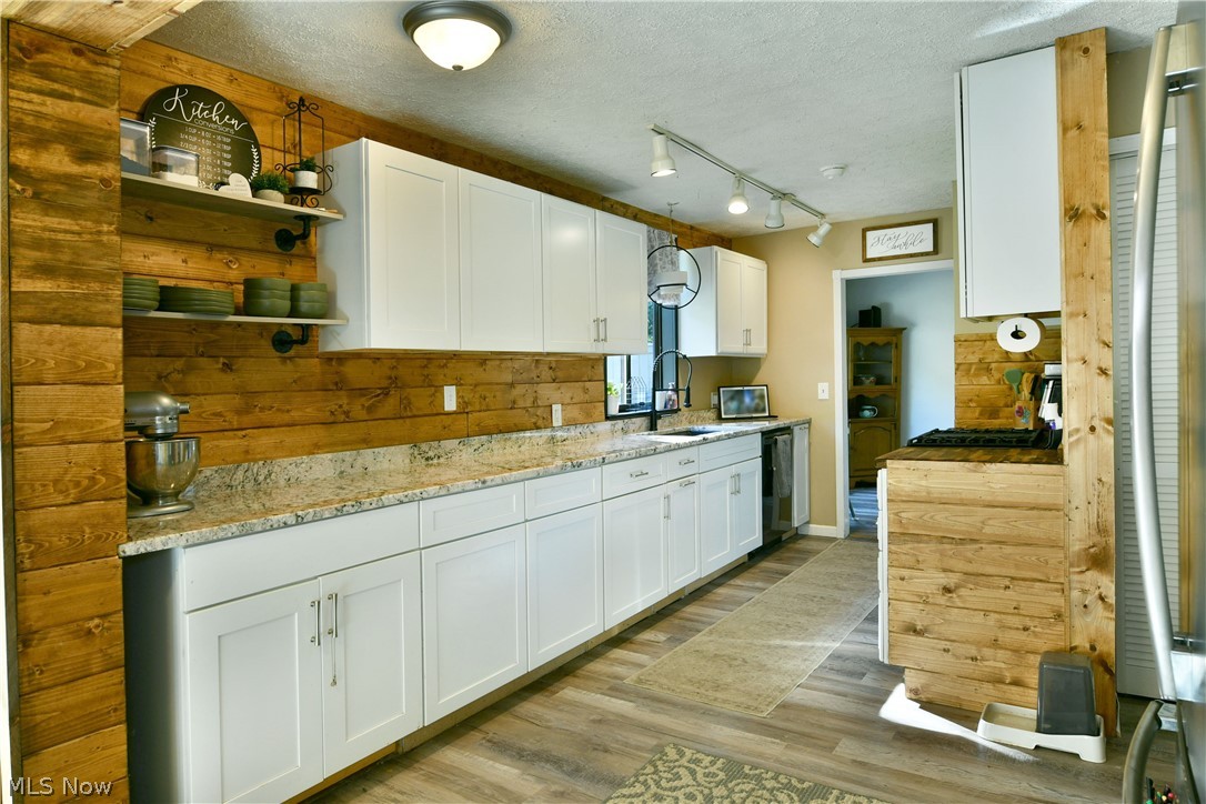 927 Howland Wilson Road SE Warren OH 44484