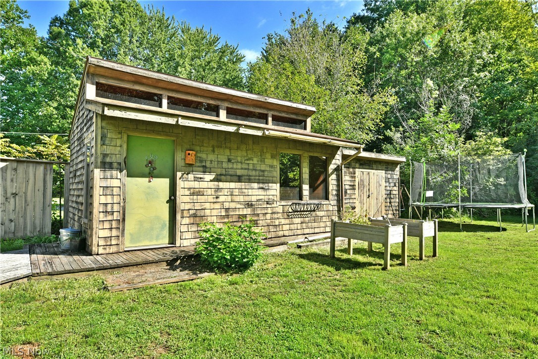 927 Howland Wilson Road SE Warren OH 44484