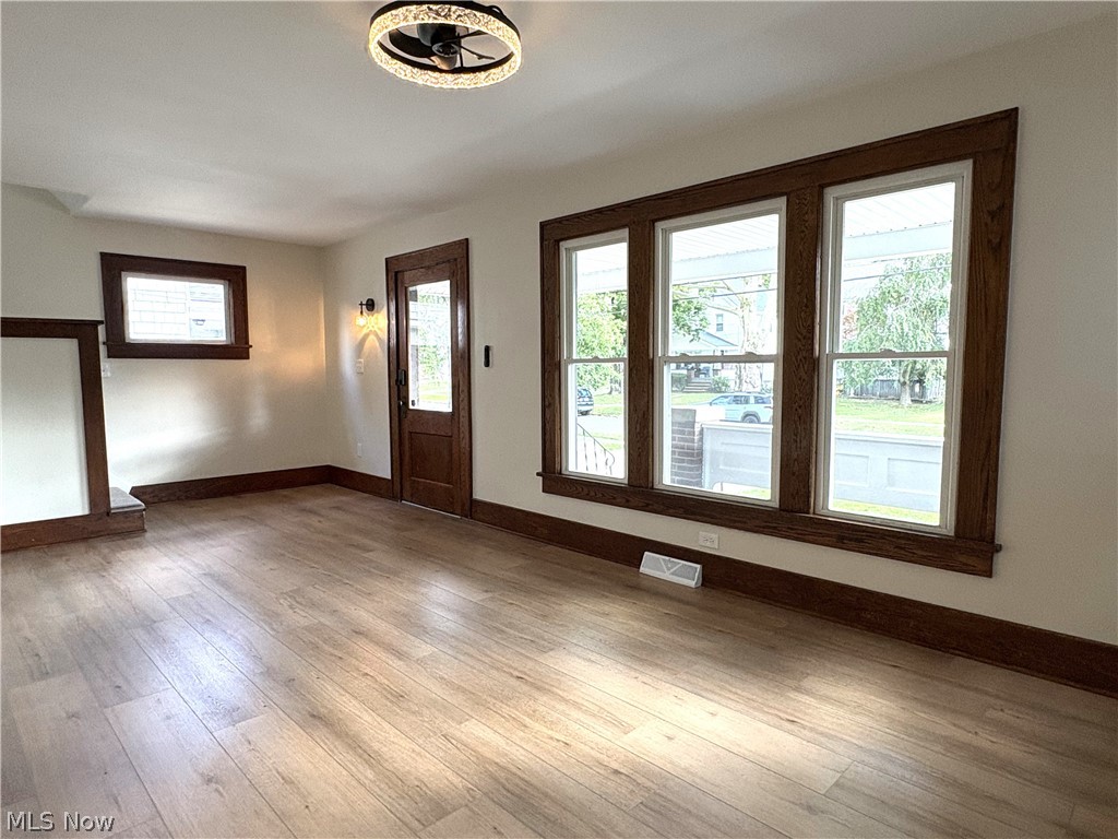 1716 7th Street Cuyahoga Falls OH 44221