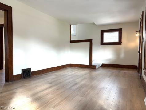 1716 7th Street Cuyahoga Falls OH 44221