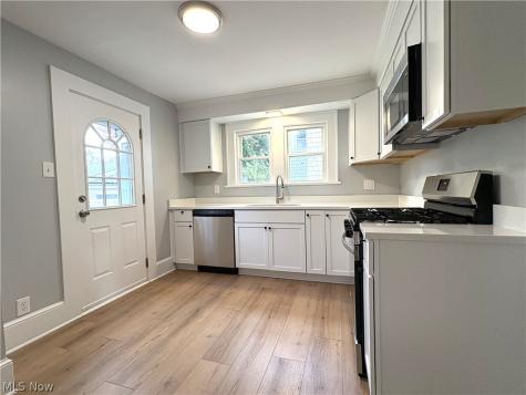 1716 7th Street Cuyahoga Falls OH 44221