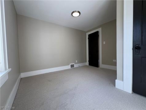 1716 7th Street Cuyahoga Falls OH 44221