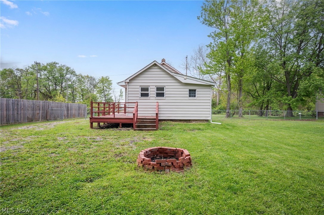 586 Newell Street Painesville OH 44077