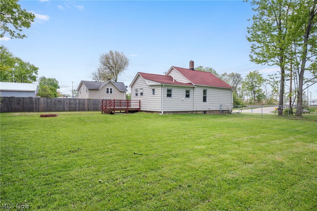586 Newell Street Painesville OH 44077