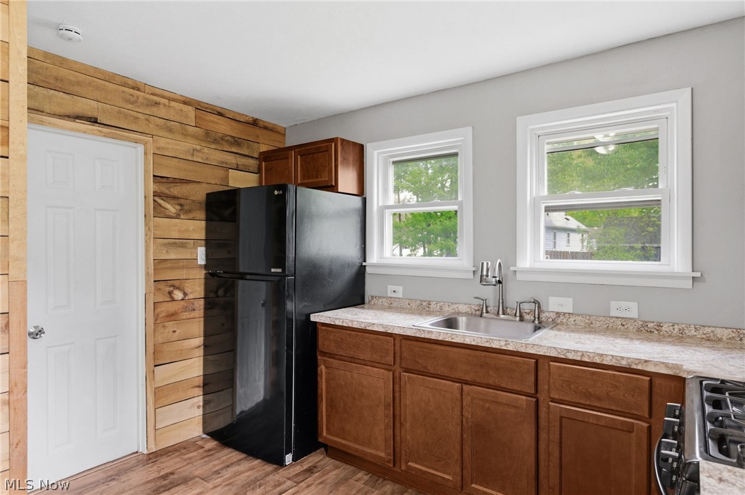 586 Newell Street Painesville OH 44077