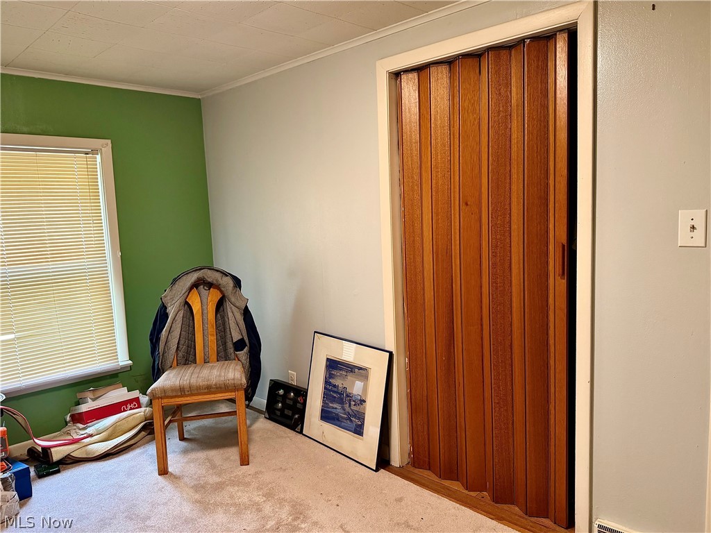 2108 Clermont Avenue NE Warren OH 44484