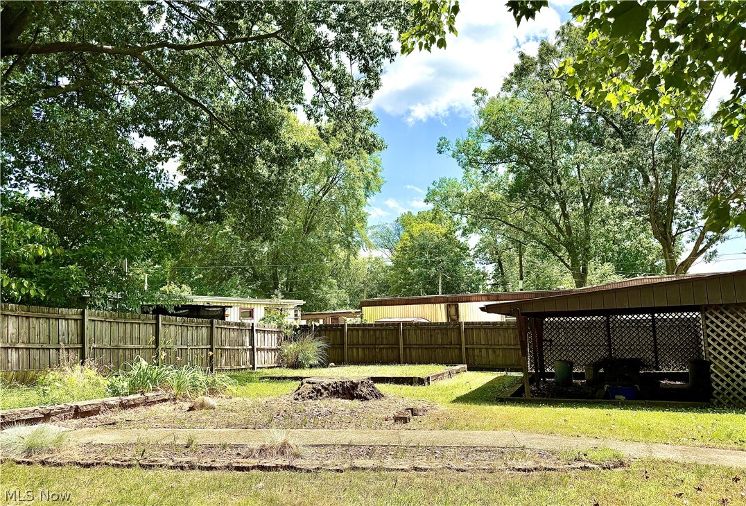2108 Clermont Avenue NE Warren OH 44484