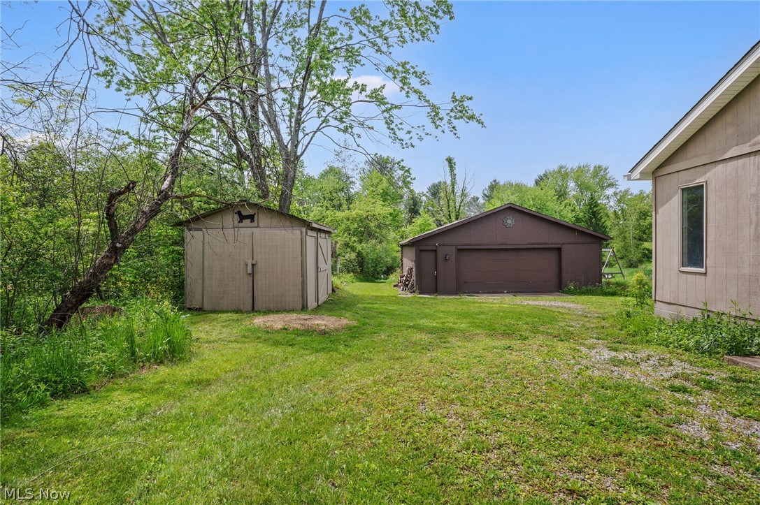 13014 Manor Drive Chardon OH 44024