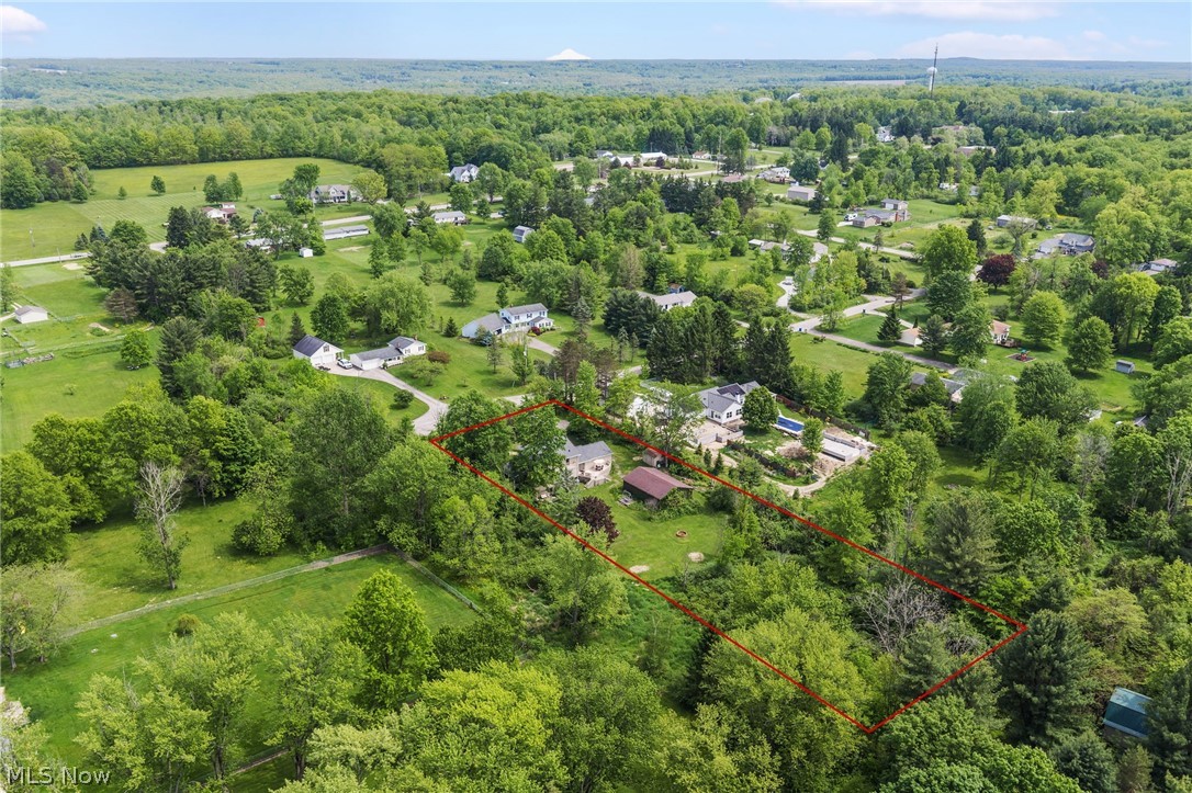 13014 Manor Drive Chardon OH 44024