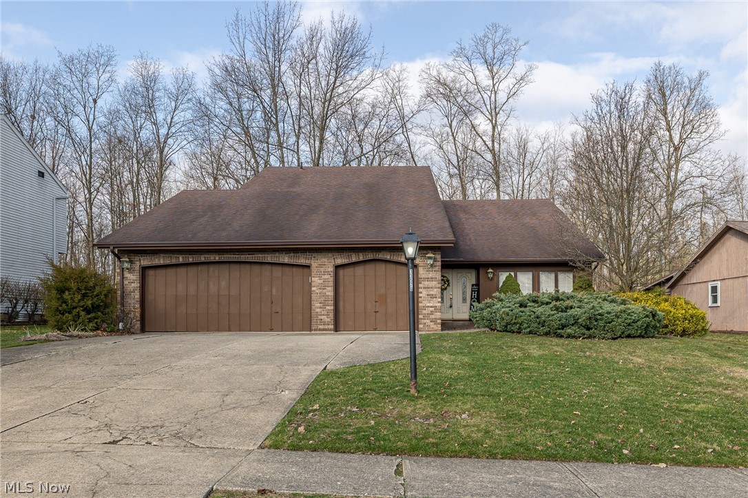 13576 Fairwinds Drive Strongsville OH 44136