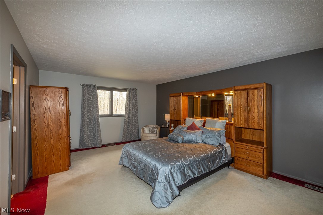 13576 Fairwinds Drive Strongsville OH 44136