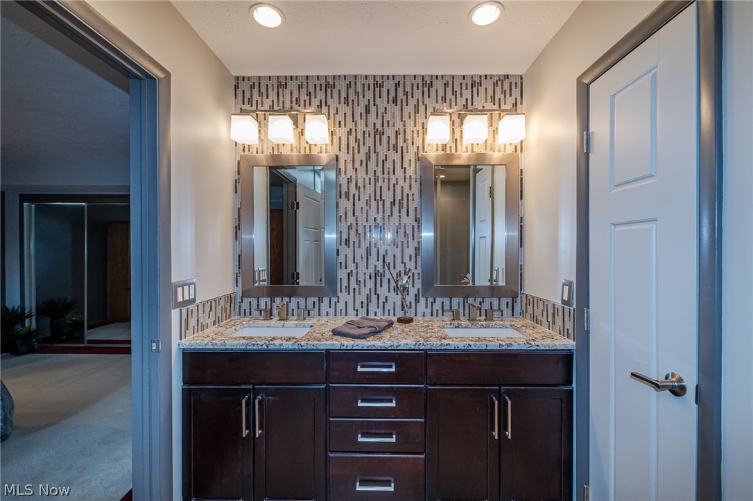 13576 Fairwinds Drive Strongsville OH 44136
