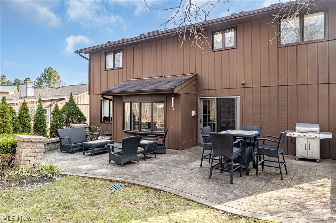13576 Fairwinds Drive Strongsville OH 44136