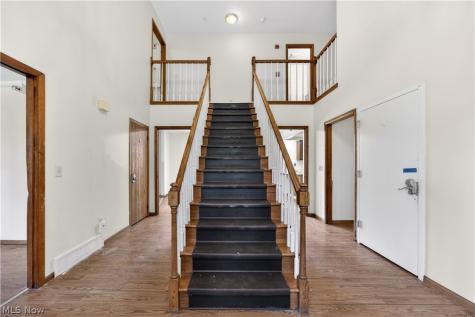 16519 Albion Road Strongsville OH 44136