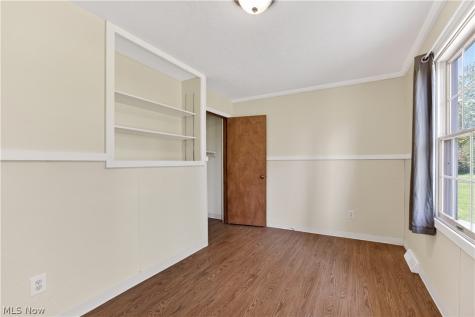 16519 Albion Road Strongsville OH 44136