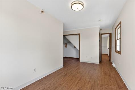 16519 Albion Road Strongsville OH 44136