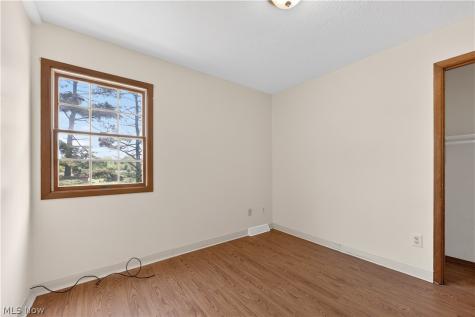 16519 Albion Road Strongsville OH 44136