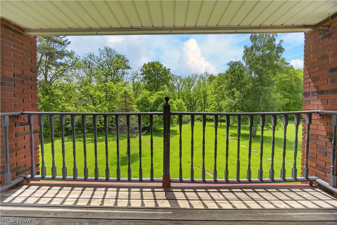 16519 Albion Road Strongsville OH 44136