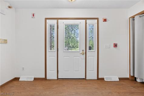 16519 Albion Road Strongsville OH 44136