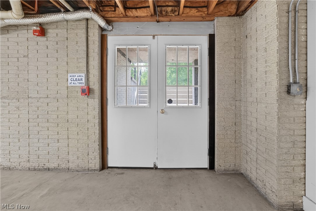 16519 Albion Road Strongsville OH 44136