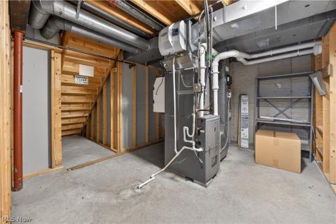 16519 Albion Road Strongsville OH 44136