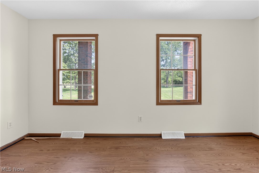 16519 Albion Road Strongsville OH 44136