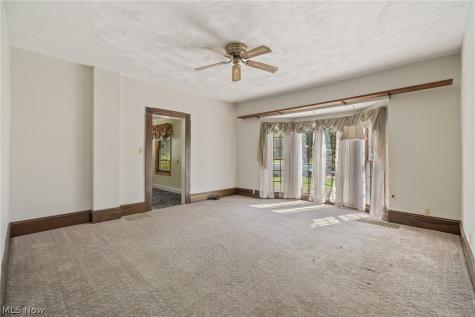 4502 Broadway Avenue NE Louisville OH 44641