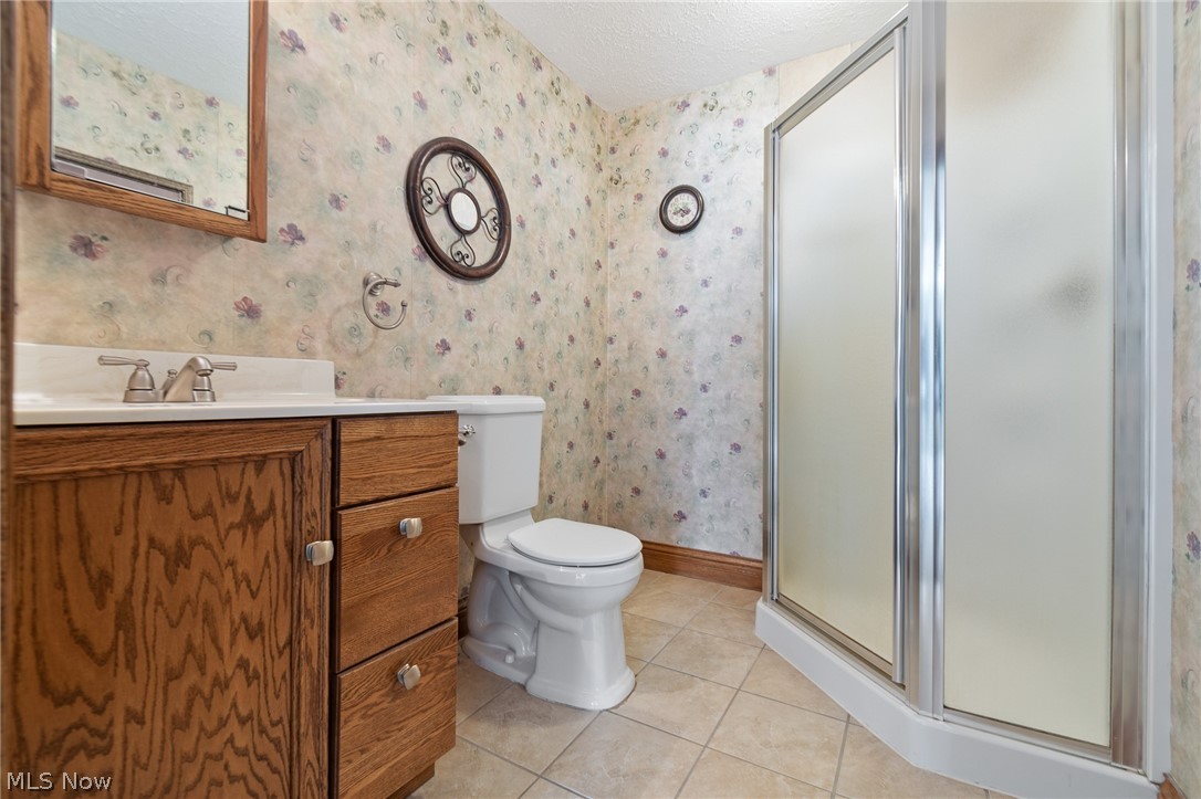 4502 Broadway Avenue NE Louisville OH 44641