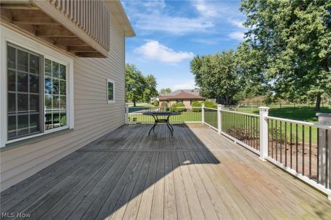 4502 Broadway Avenue NE Louisville OH 44641