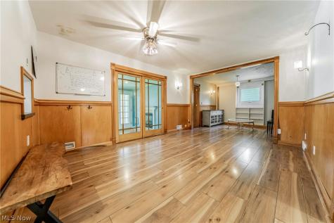 563 Louis Drive Berea OH 44017
