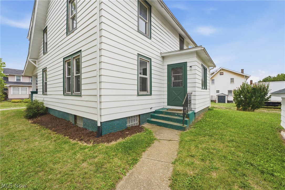 2155 2nd Street SE Canton OH 44707