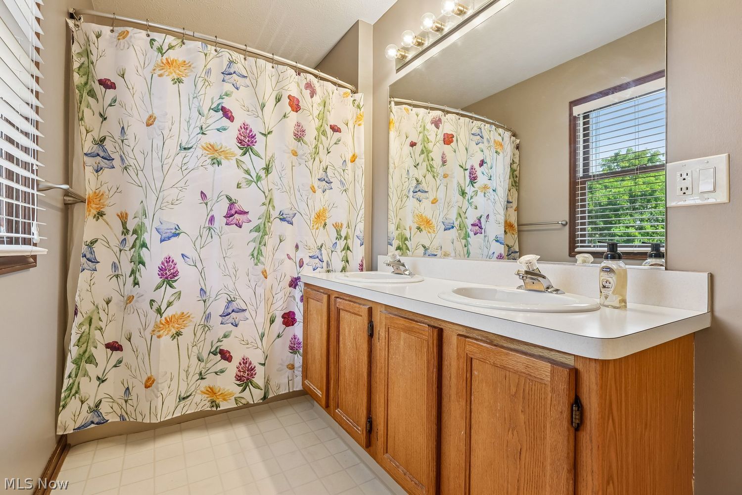 12104 Riley Court Twinsburg OH 44087