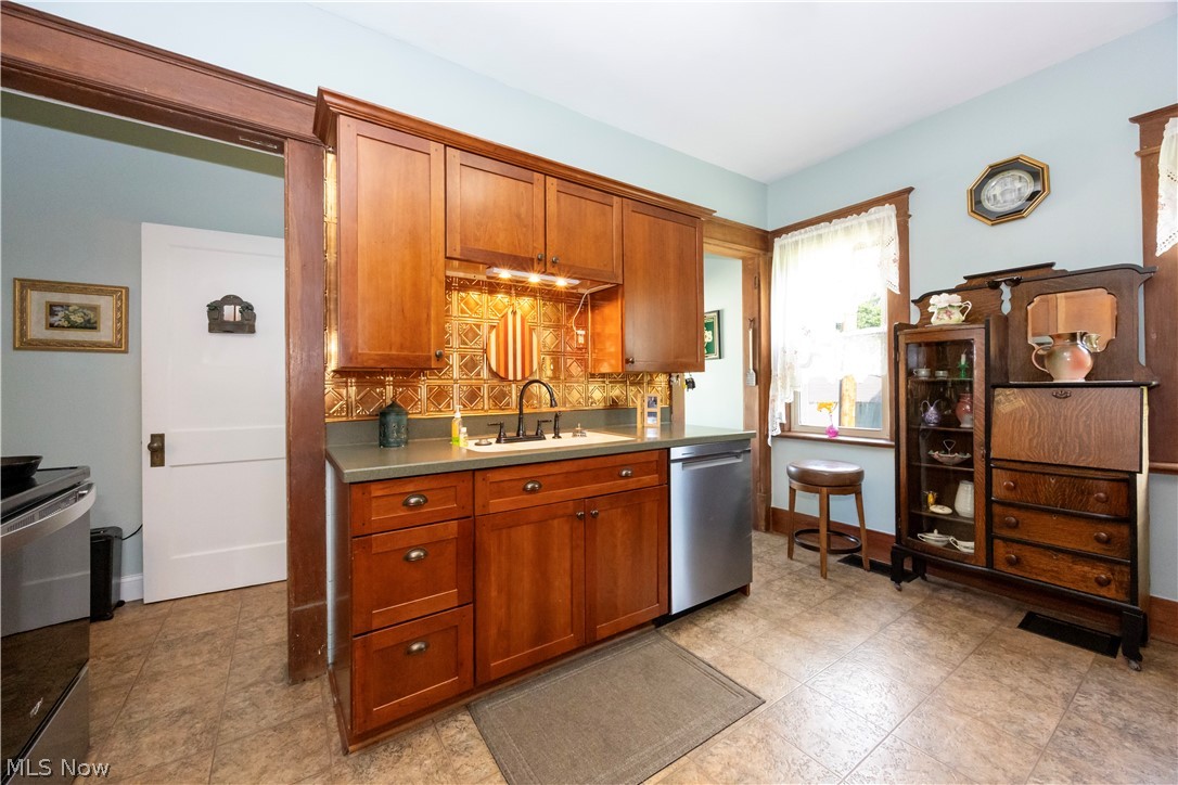 401 N Mount Vernon Avenue Loudonville OH 44842