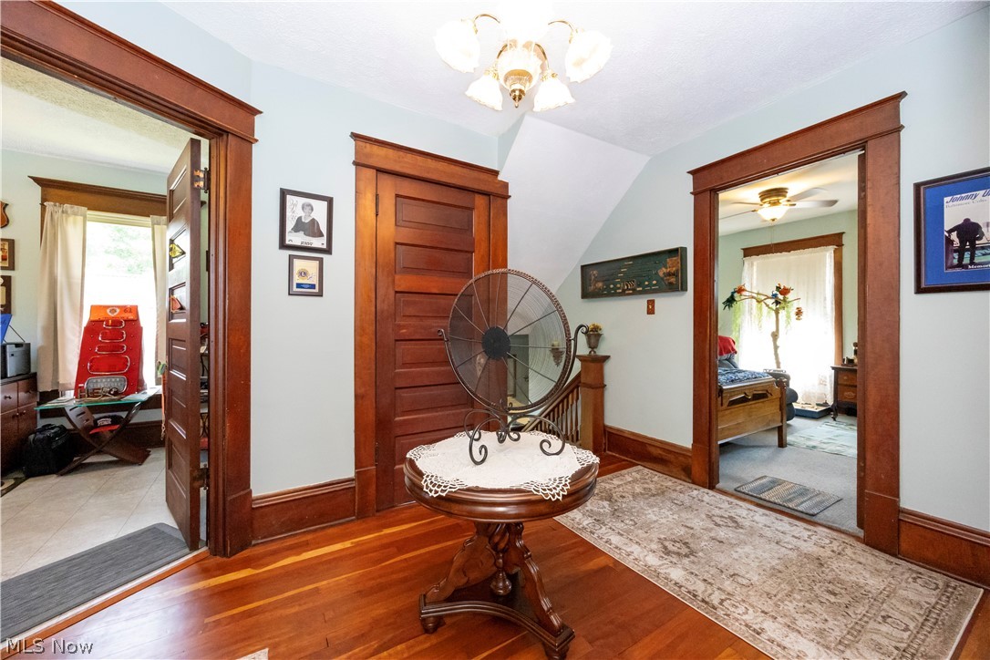401 N Mount Vernon Avenue Loudonville OH 44842