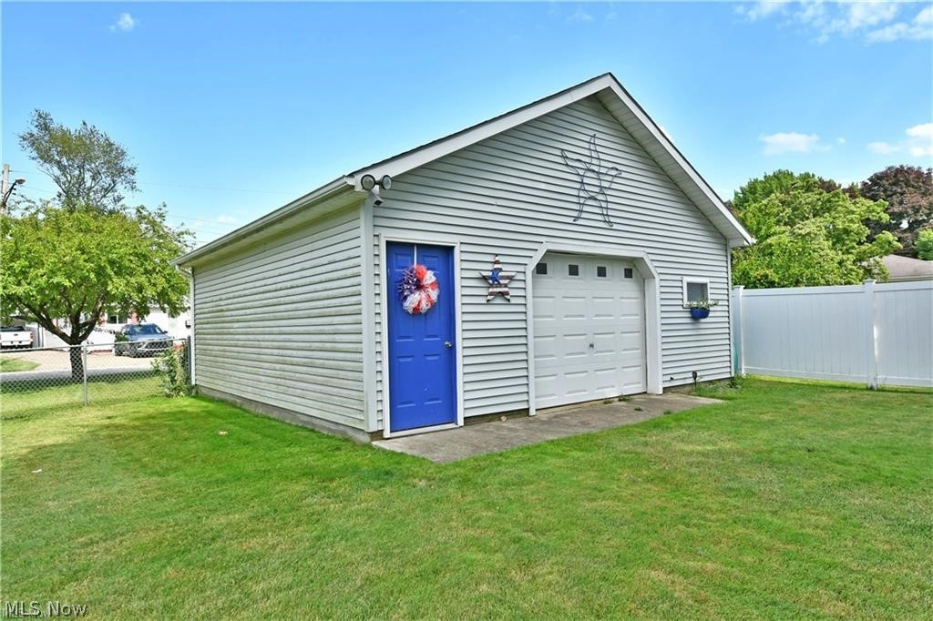 632 Chestnut Street Conneaut OH 44030