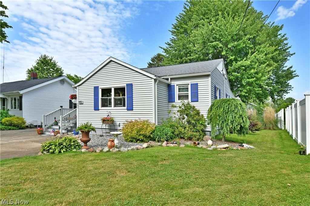 632 Chestnut Street Conneaut OH 44030