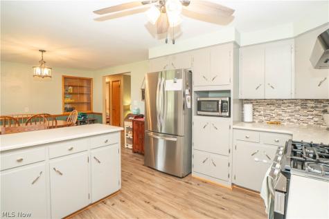 132 32nd Street SE Canton OH 44707