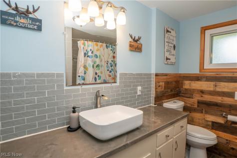132 32nd Street SE Canton OH 44707