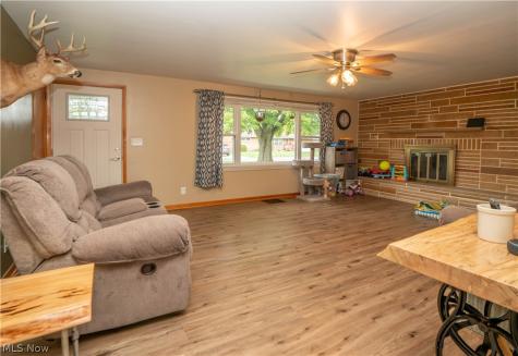 132 32nd Street SE Canton OH 44707
