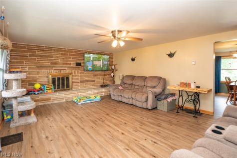 132 32nd Street SE Canton OH 44707